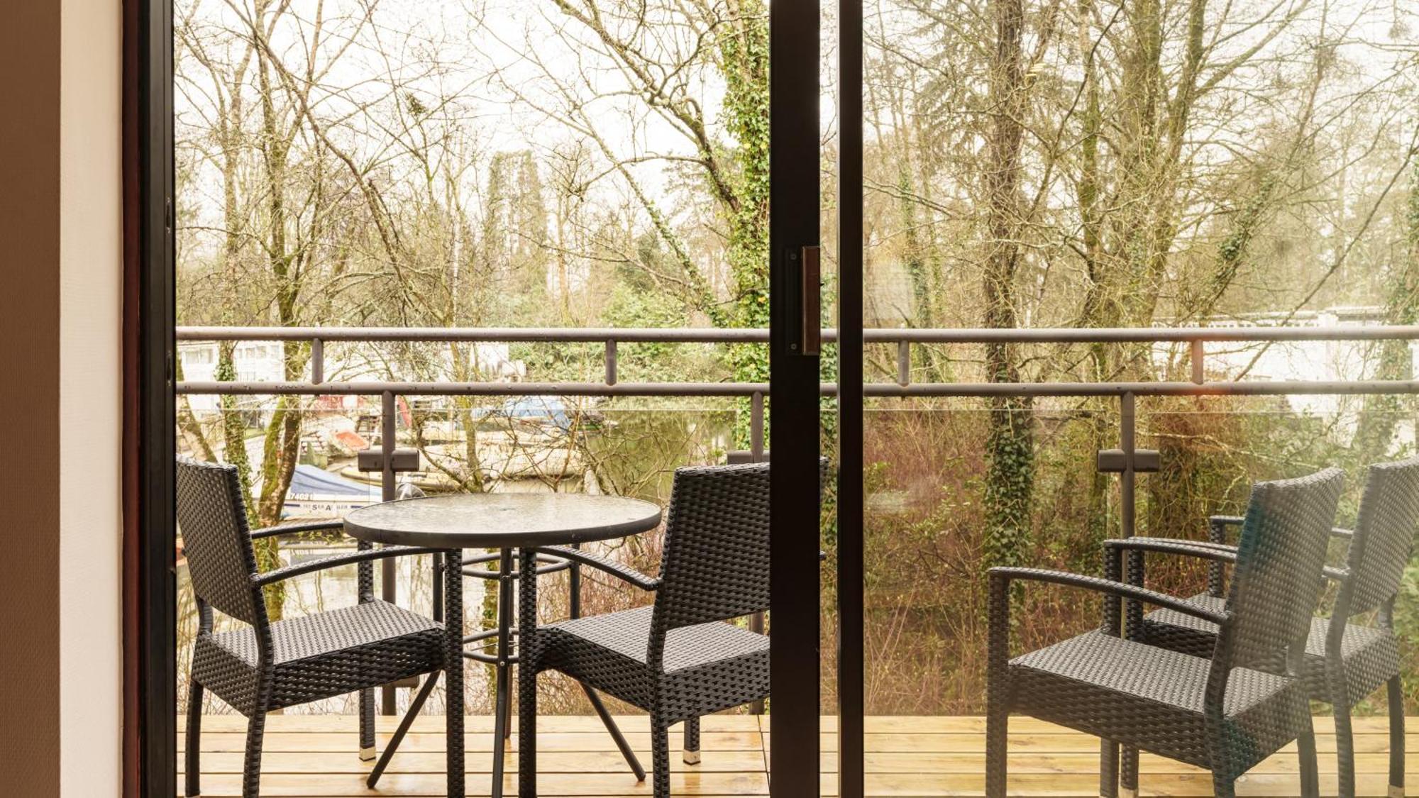 2 Bedroom Lake District Cottage At Windermere Marina Village ボウネス＝オン＝ウィンダミア エクステリア 写真